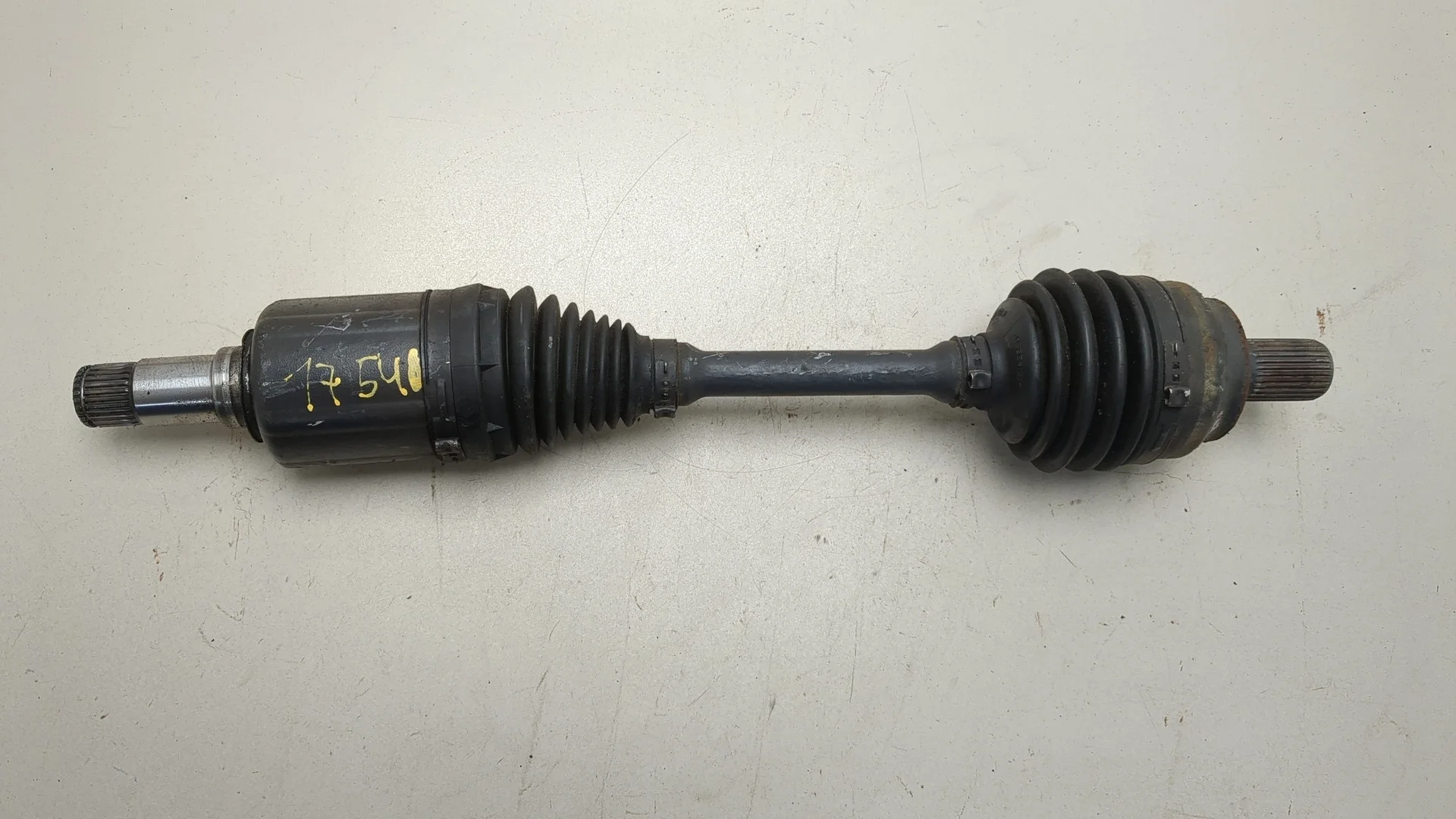 Полуось (приводной вал, шрус) Mercedes-Benz E W212 2009-2016 КПП автомат 4х4 (АКПП) M272.977 Бензин 3.5 л Инжектор