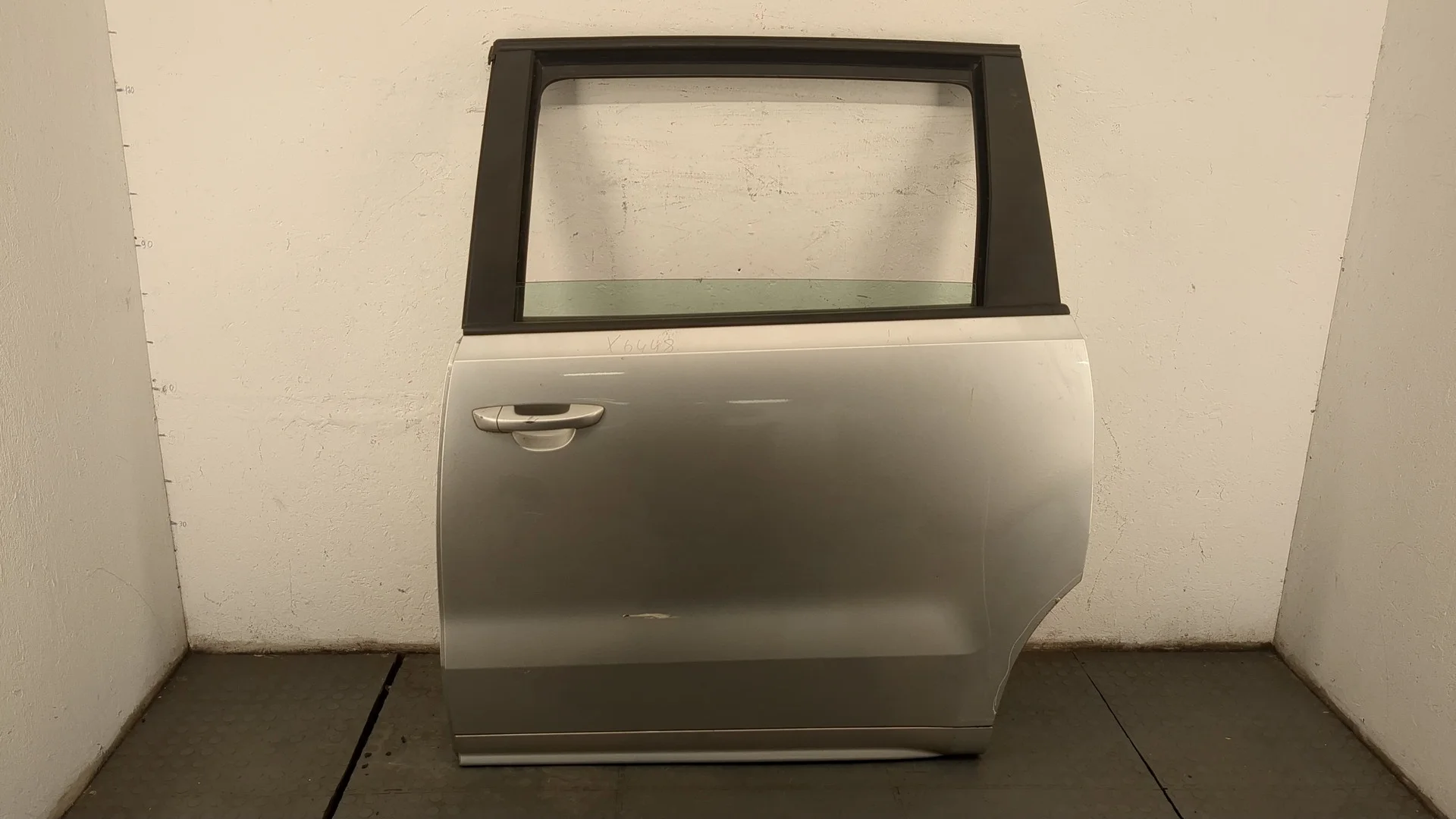 Дверь раздвижная Volkswagen Sharan 2015-2022 КПП автомат (АКПП) DFLA Дизель 2 л TDI