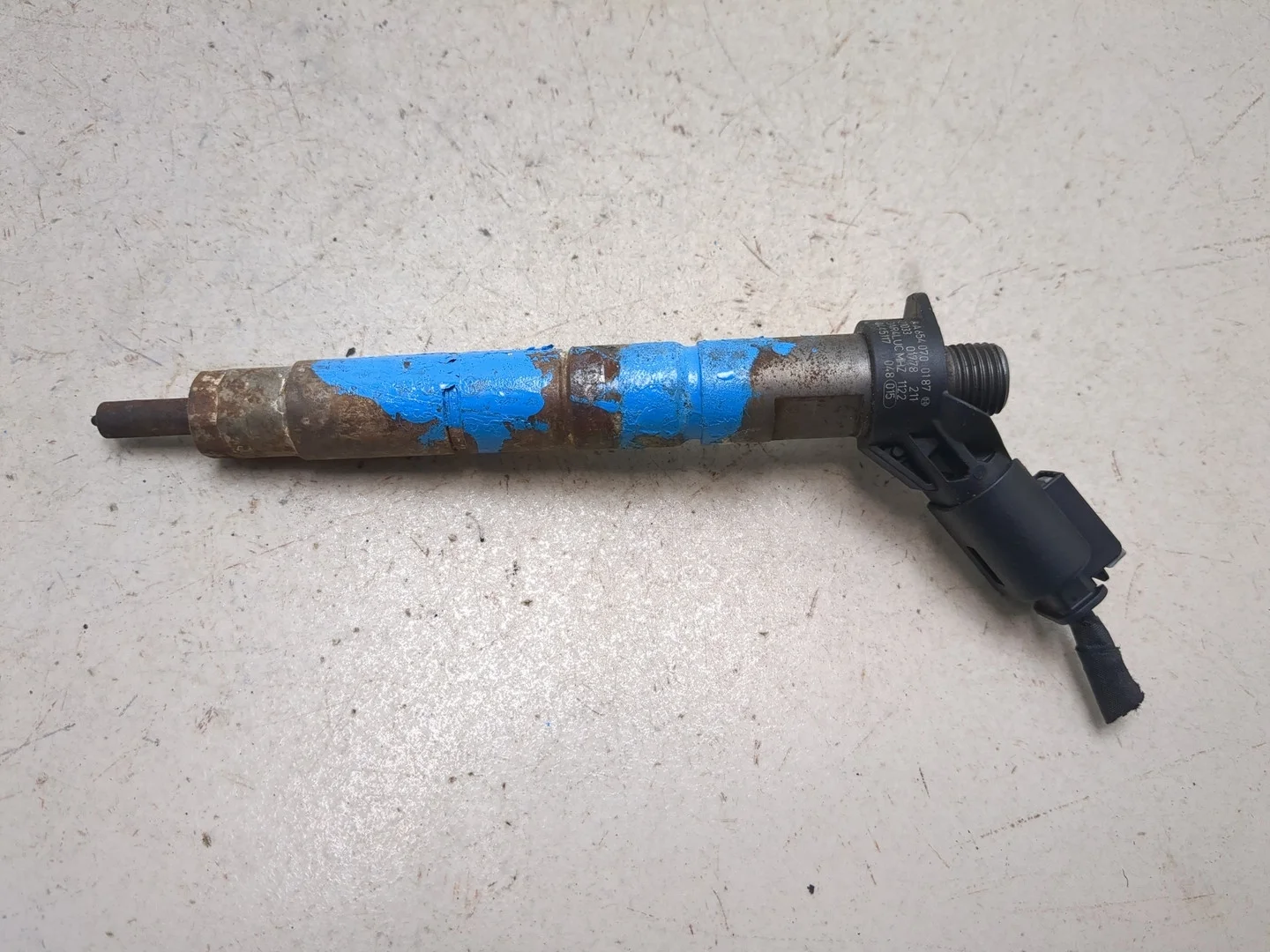 Форсунка топливная Mercedes-Benz Sprinter 2018-2025 КПП 6-ст.мех.(МКПП) OM 654.920 Дизель 2 л CDI