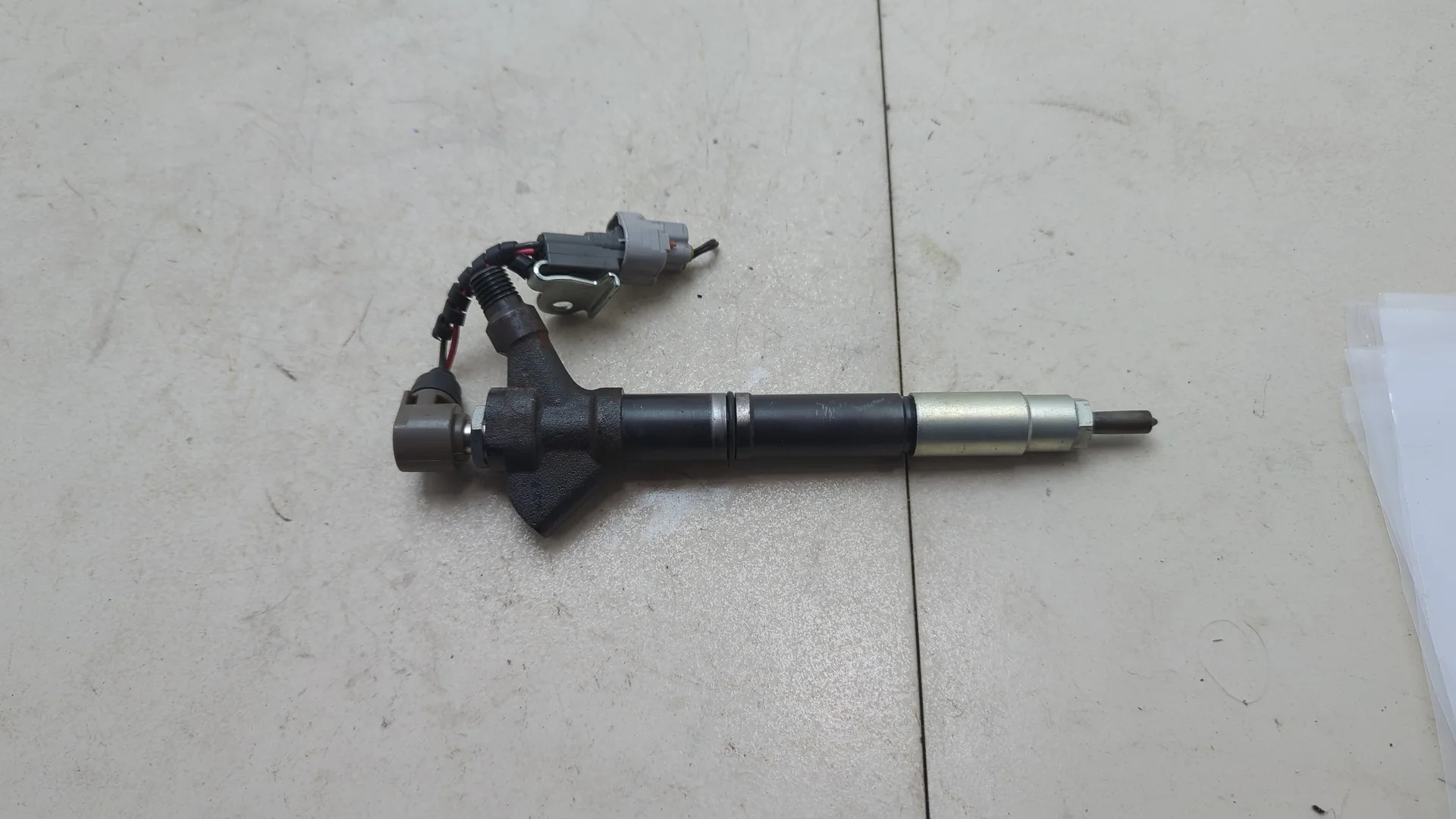 Форсунка топливная Lexus IS 2005-2016 КПП 6-ст.мех.(МКПП) 2ADFHV Дизель 2.2 л D-4D