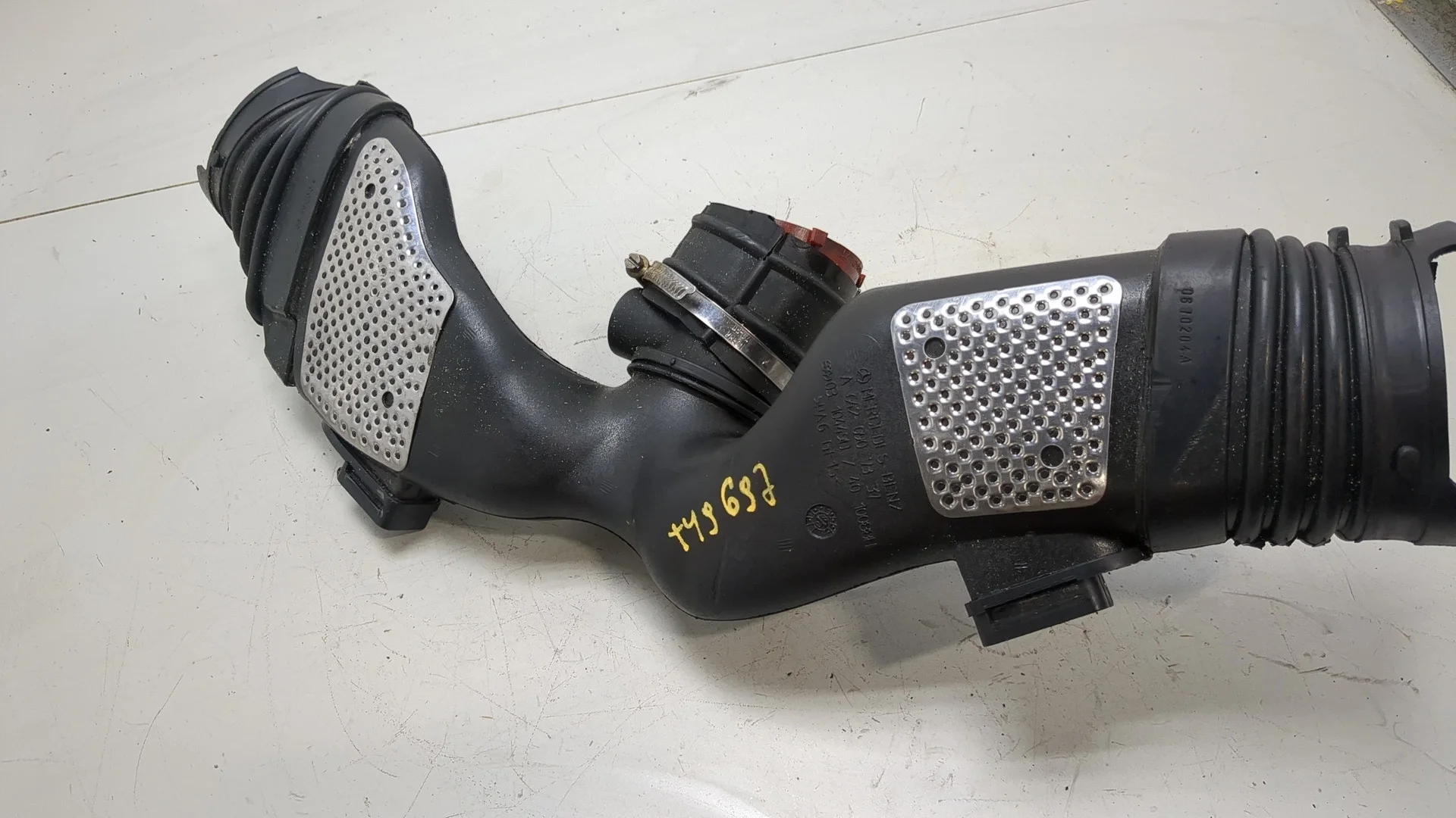 Патрубок корпуса воздушного фильтра Mercedes-Benz M-Class W164 2005-2011 КПП автомат 4х4 (АКПП) OM 642.940 Дизель 3 л CDI