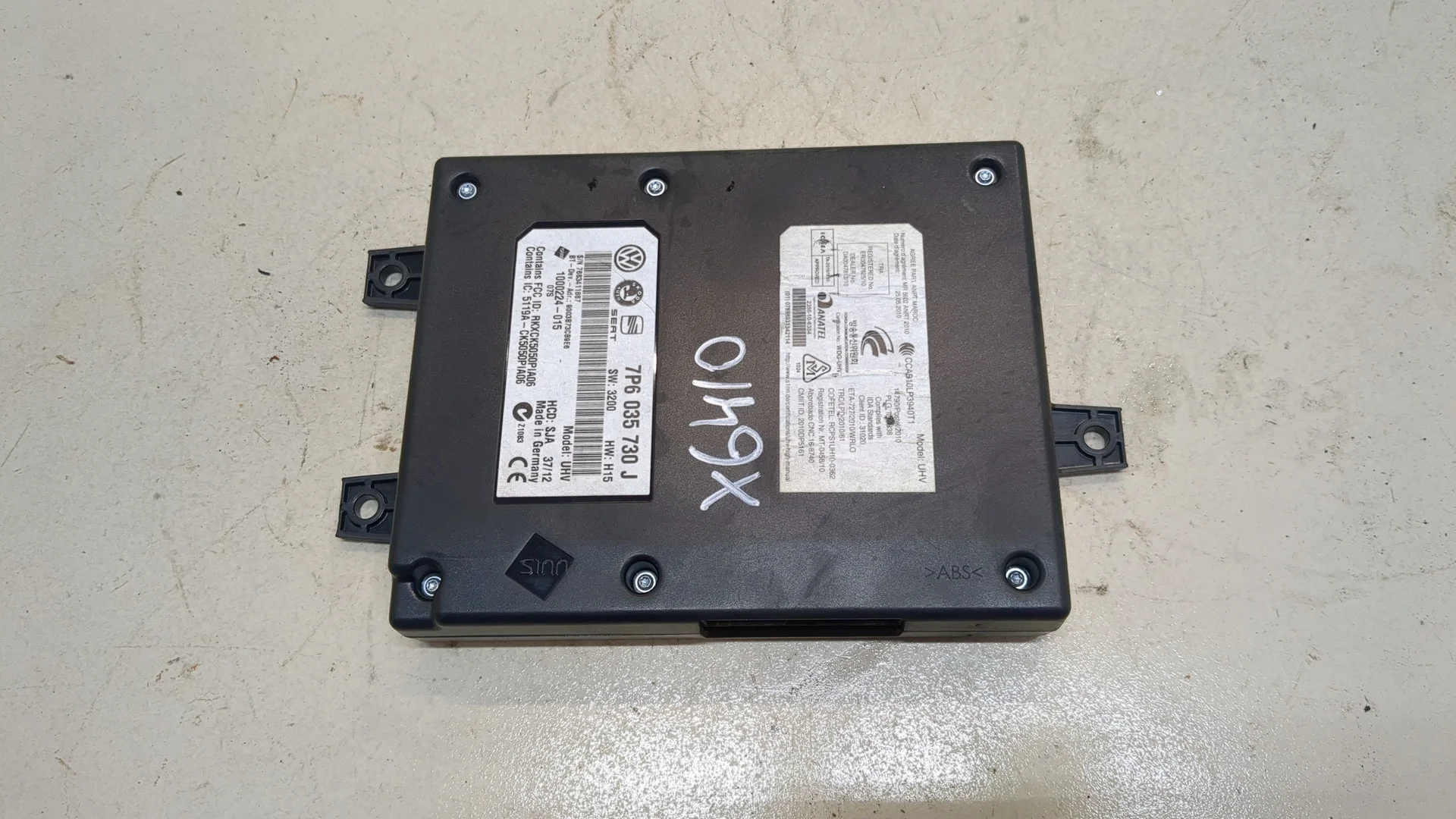 Блок управления Bluetooth Volkswagen Tiguan 2011-2018 КПП автомат 4х4 (АКПП) CFFB Дизель 2 л TDI