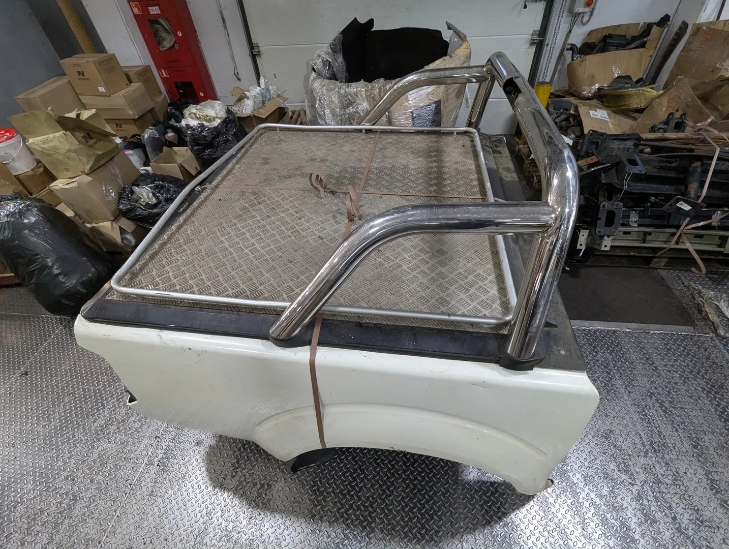 Часть кузова задняя (тазик) Nissan Navara 2004-2015 КПП 6-ст.мех 4х4 (МКПП) YD25DDTI Дизель 2.5 л DCI