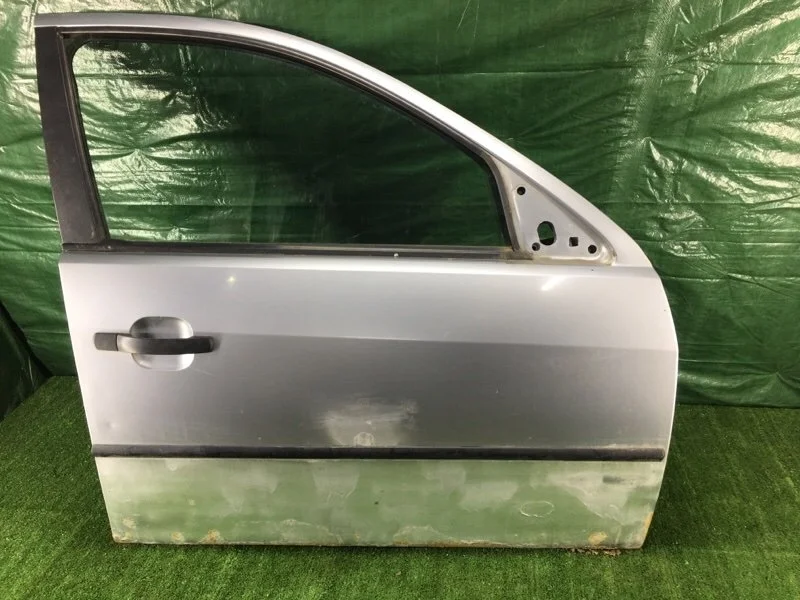 Дверь передняя правая Ford Mondeo 3 2002 B4Y
