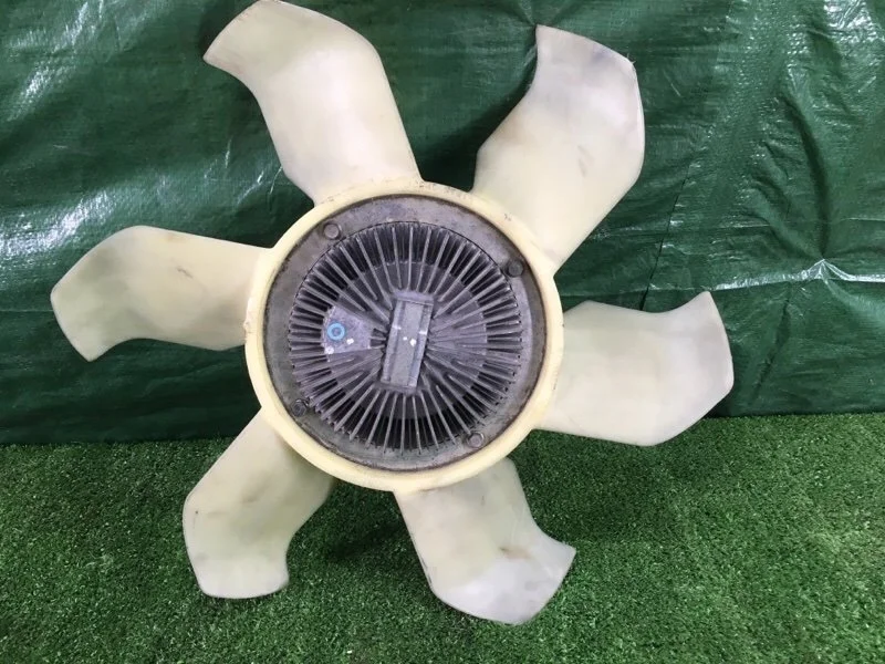 Вискомуфта вентиляторам Mitsubishi L200 2013 KB4T