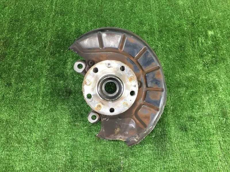 Кулак поворотный левый Volkswagen Jetta 2014 162, 1B