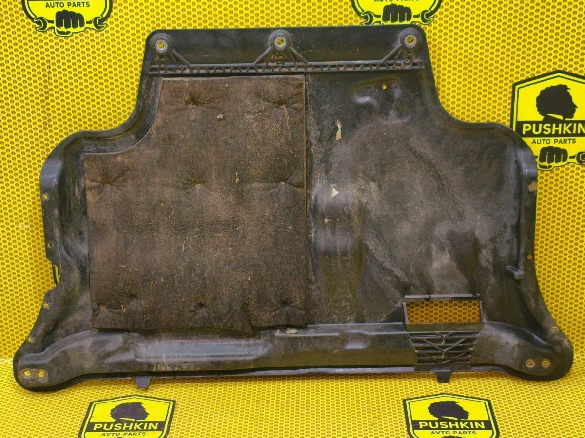 Защита двигателя Volkswagen Passat 2017 3Q0825902B 3G5 CUAA