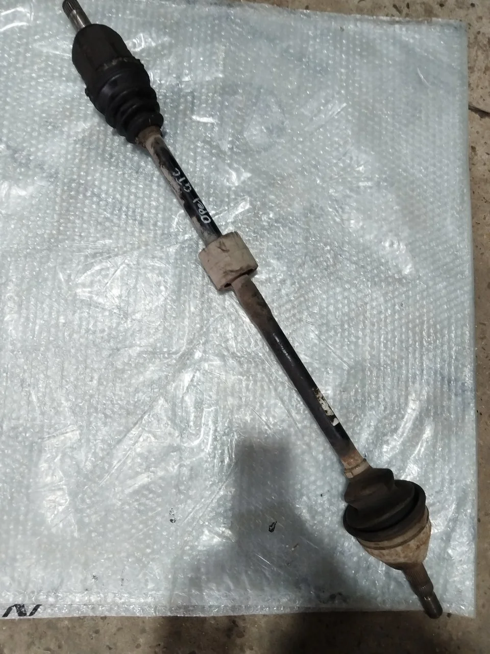 Привод Opel Astra H 24462246, передний