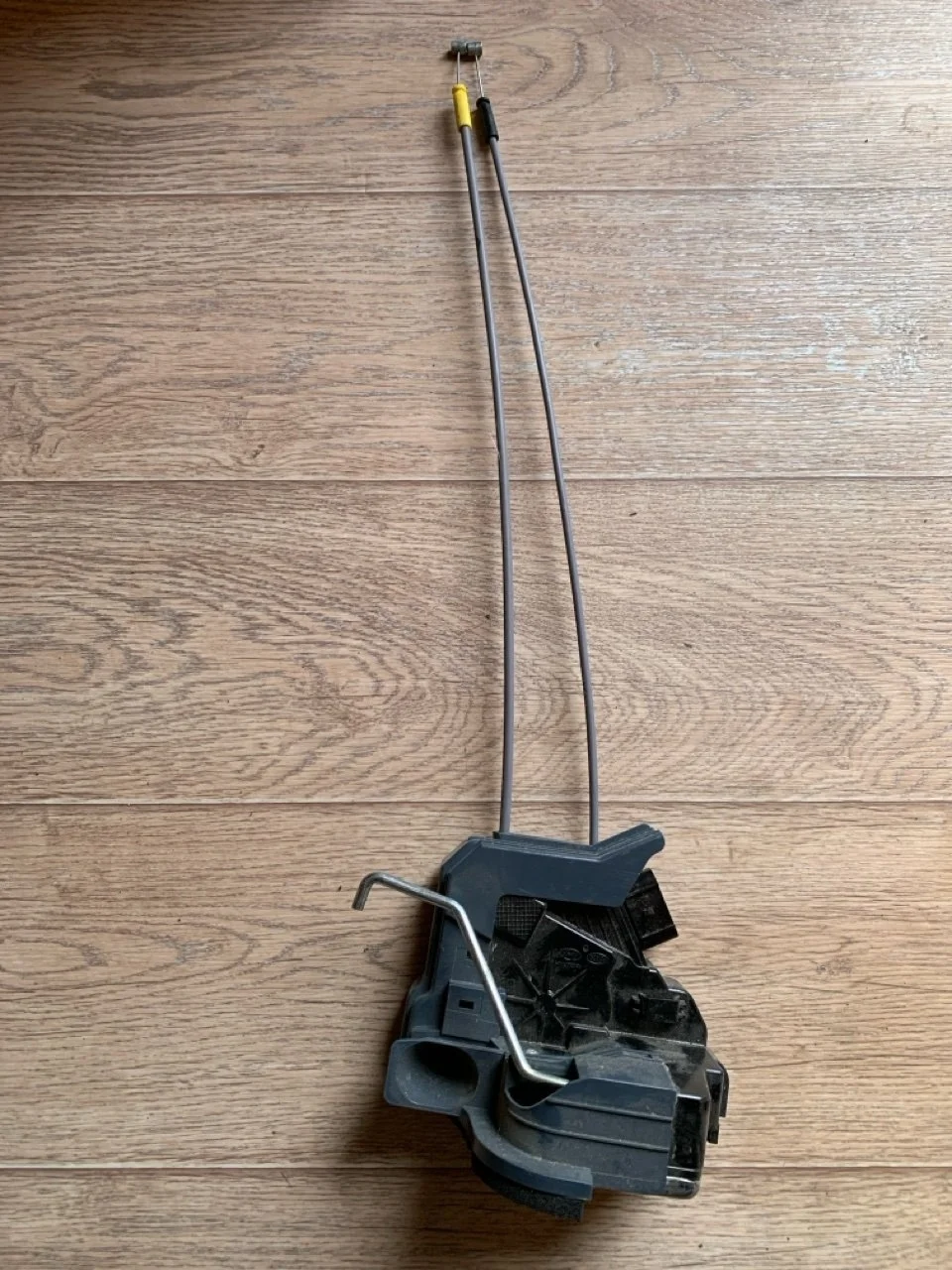 Замок двери Hyundai Solaris 2 81320H5020, передний правый