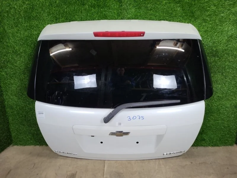 Крышка багажника Chevrolet Captiva 2015 95240539 C140 LE9