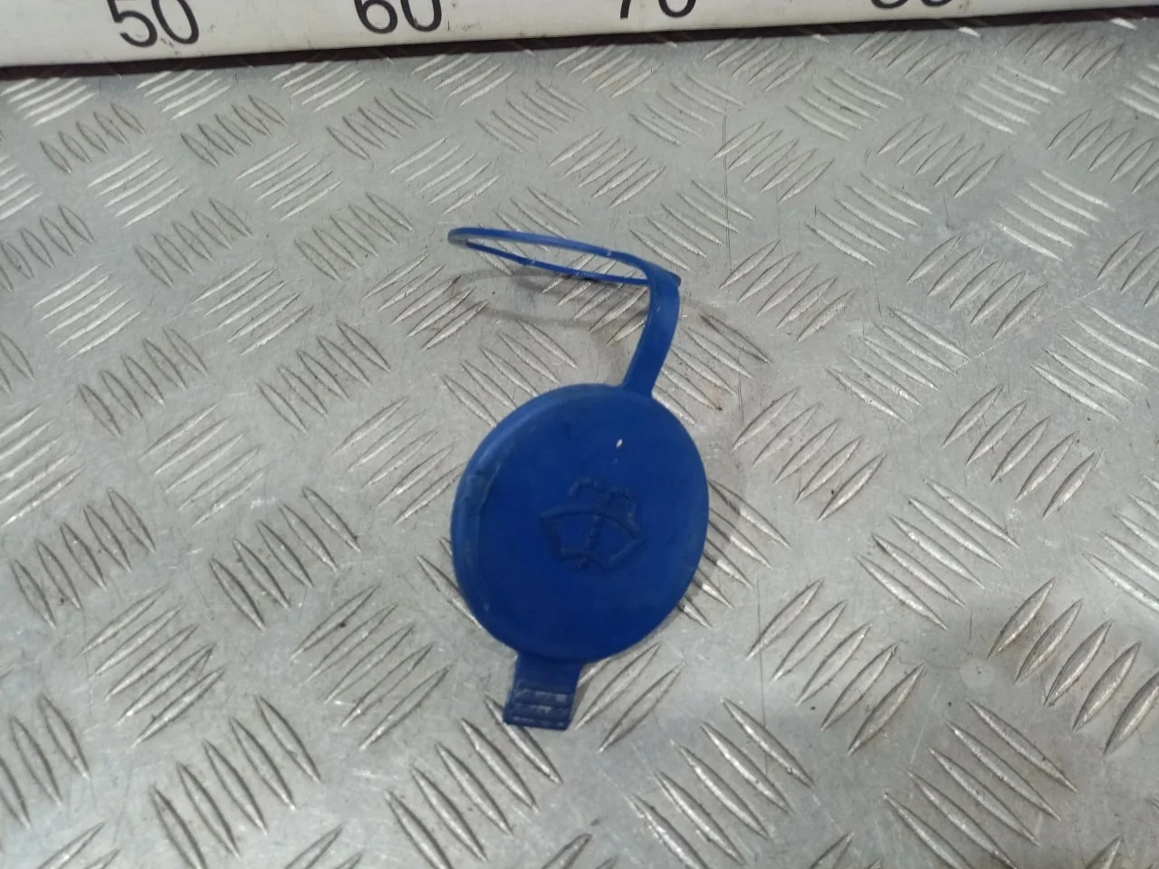 [Б/У] Крышка бачка омывателя - (Состояние: ХОРОШЕЕ) [ХОРОШЕЕ] [Код: 00674960 ]