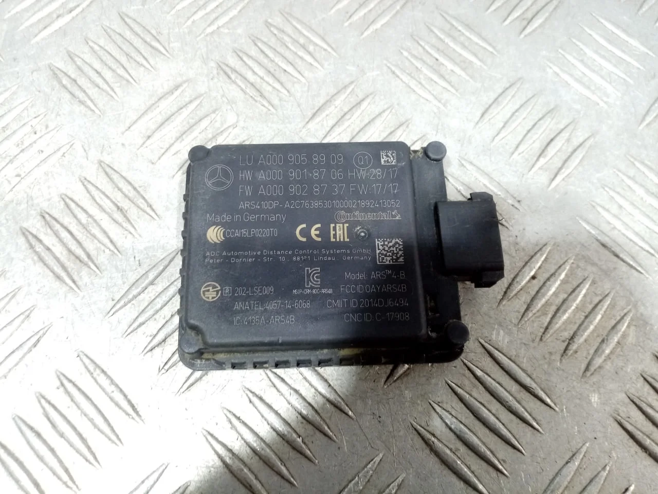 [Б/У] Радарный датчик [Код: 00675305 ]