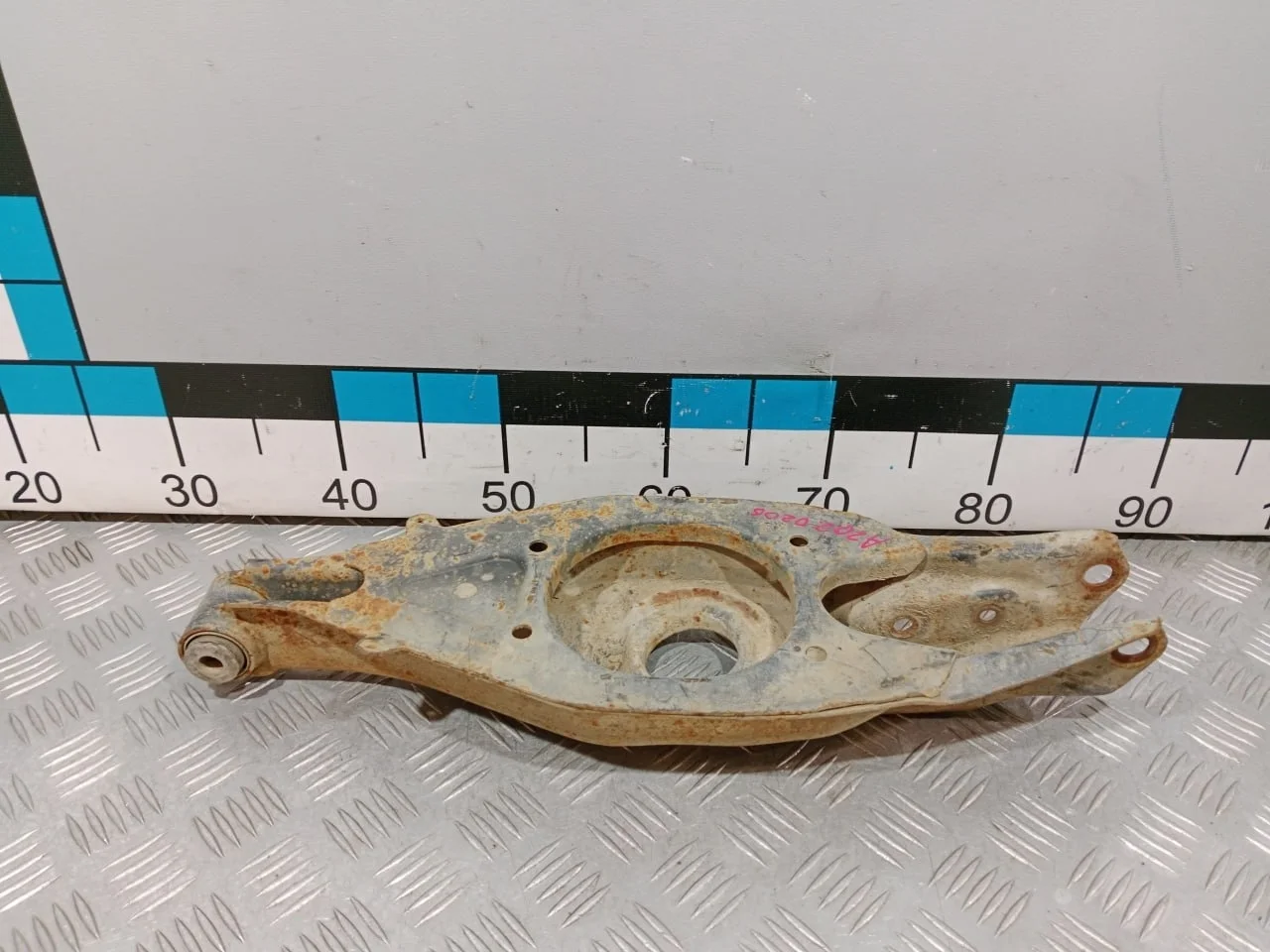 [Б/У] Рычаг задний нижний MB - Коррозия [ХОРОШЕЕ] [Код: 00674053 ]