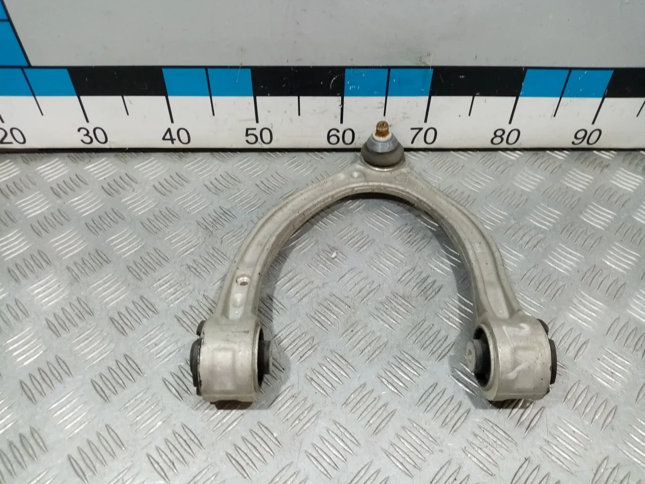 [Б/У] Рычаг передний верхний левый - (Состояние: Отличное пробег 41000) [Код: 00676338 ]