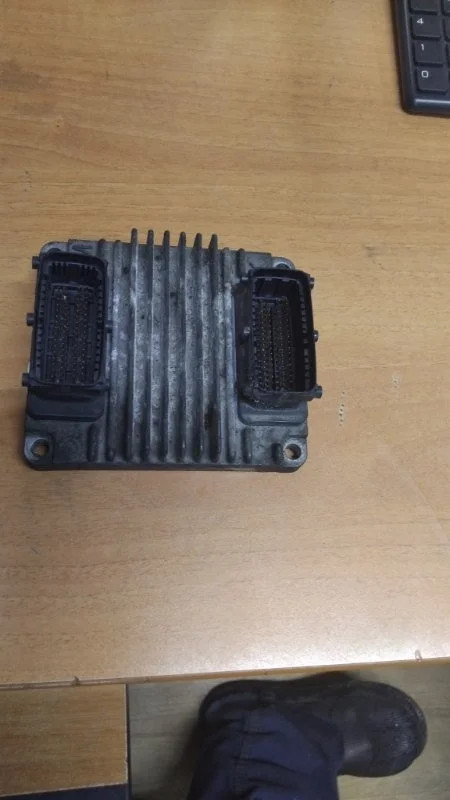 Блок управления двигателем Opel MERIVA 2004