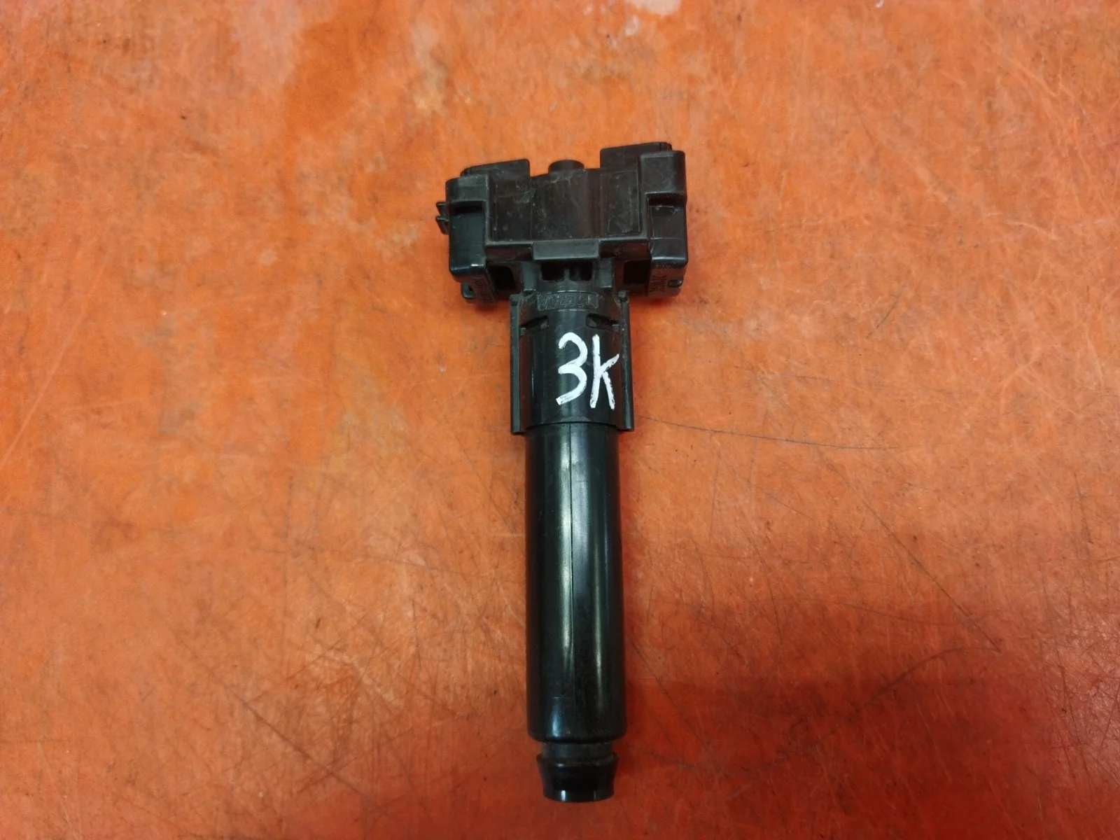 Форсунка фароомывателя Toyota RAV4 2015-2019 CA40