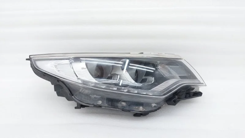 Фара Kia Optima 2018 JF