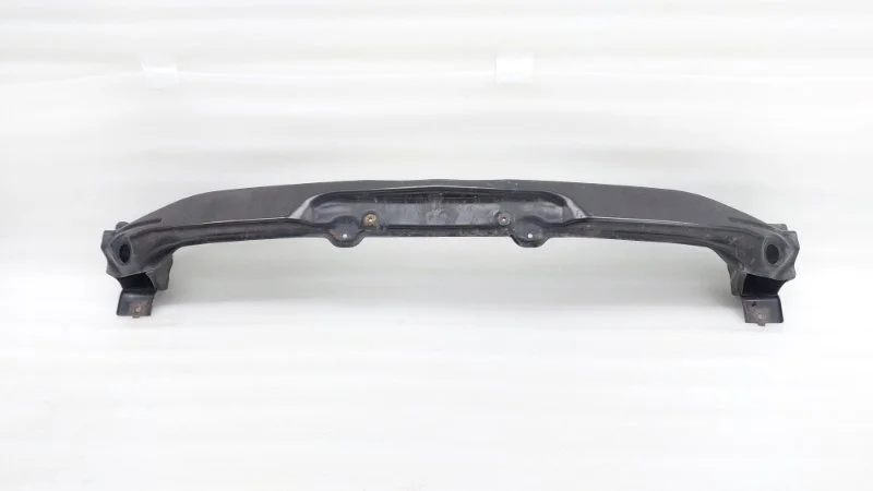 Усилитель бампера Mitsubishi Pajero Sport 2014 KH0