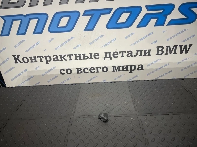 Датчик парковки Bmw 550Ix 2014 66209270495 F10 N63B44B, передний