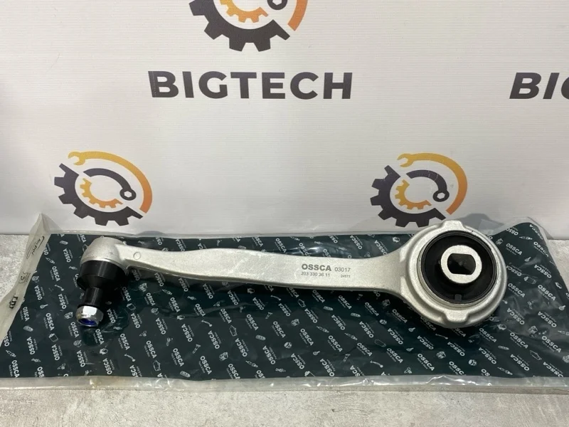 Рычаг передний правый продольный Mercedes-benz W204