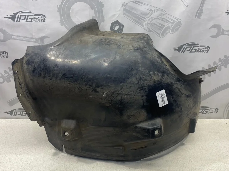 Подкрылок передний правый задняя часть Mercedes-benz ML 2007 W164