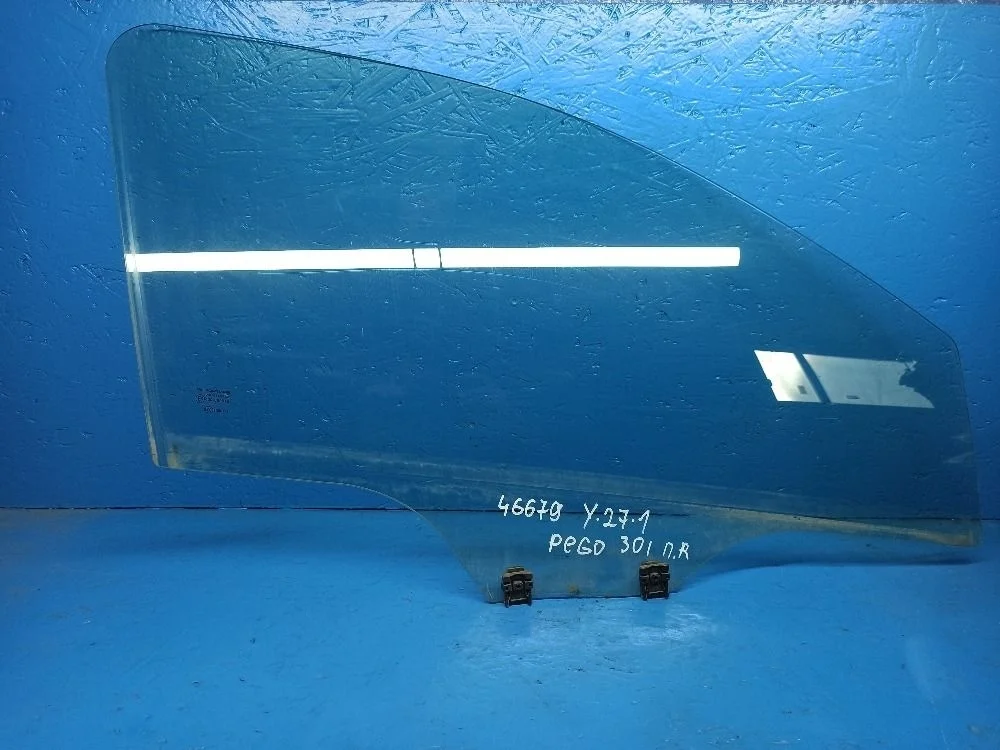 Стекло двери передней левой для Peugeot 301 2013)