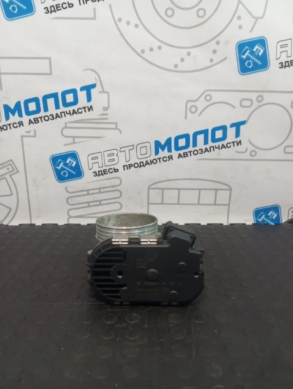 Дроссельная заслонка Volvo C70 30711552 B5254T3