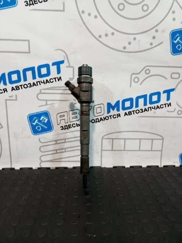 Форсунка дизельная коммон рэйл Kia Sorento 338004A410 BL D4CB VGT 170Л.С ЕВРО 4