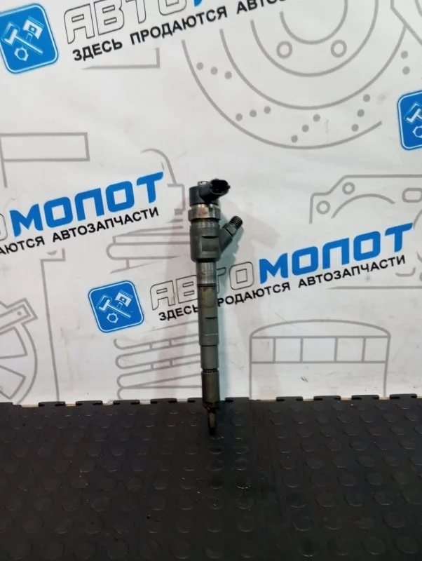 Форсунка дизельная коммон рэйл Kia Sorento 338004A400 BL D4CB VGT 170Л.С ЕВРО 4