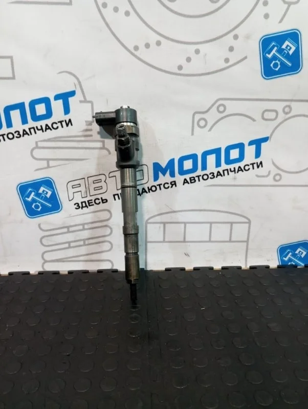 Форсунка дизельная коммон рэйл Kia Sorento 338004A400 BL D4CB VGT 170Л.С ЕВРО 4