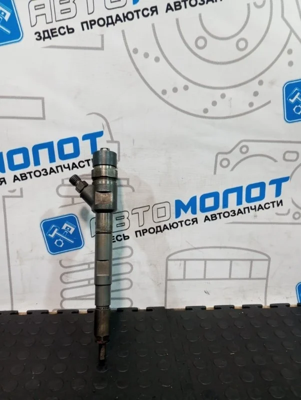 Форсунка дизельная коммон рэйл Kia Sorento 338004A400 BL D4CB VGT 170Л.С ЕВРО 4