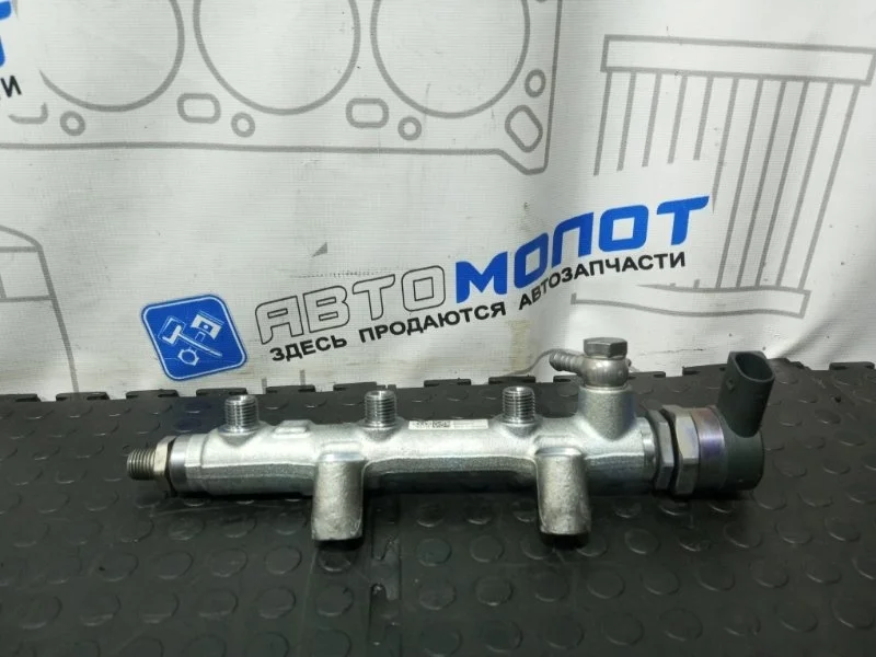 Топливная рампа Volkswagen Touareg 059130090CN FL CRCA 3.0D