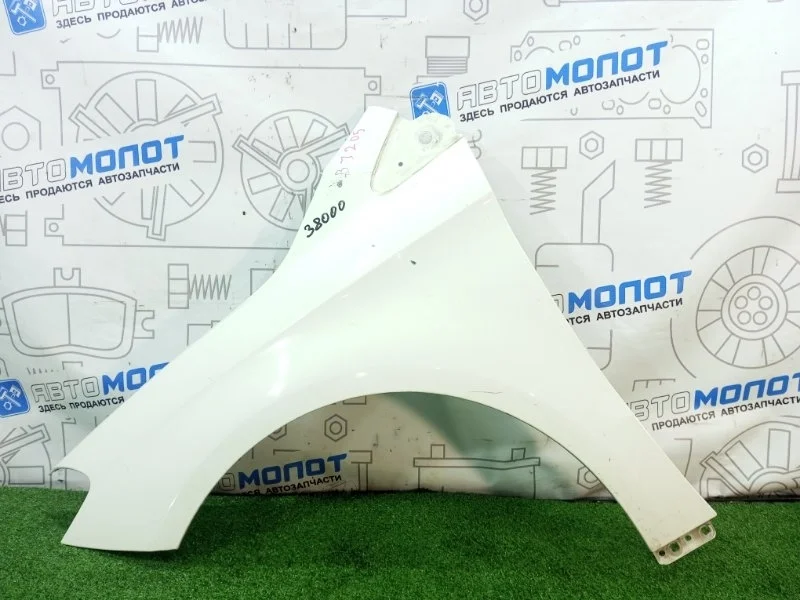 Крыло переднее левое Mercedes-Benz B-Class A2468810101 W246 270910 270.910 M270