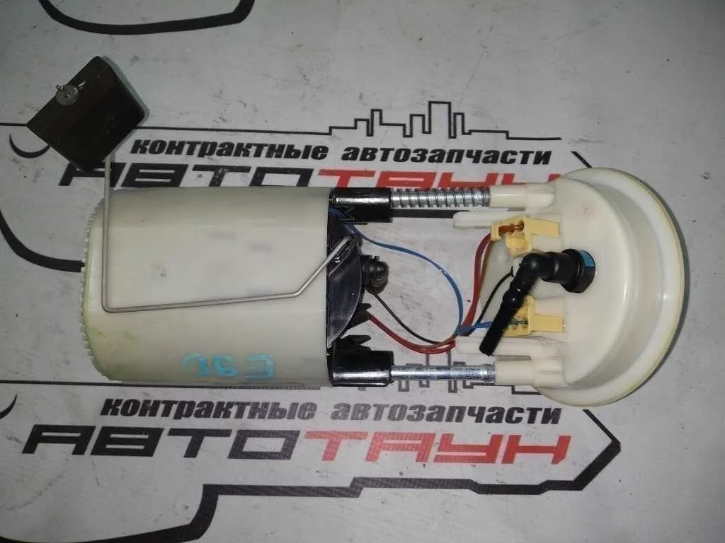 БЕНЗОНАСОС КОРПУС БЕНЗОНАСОСА В СБОРЕ BMW 1-SERIES 3-SERIES X1 ... E87 E88 E90 E91 E92 E93 1 ШТУЦЕР 1 ФИШКА 2 КОНТАКТА 1 ФИШКА 2 КОНТАКТА 16147197075