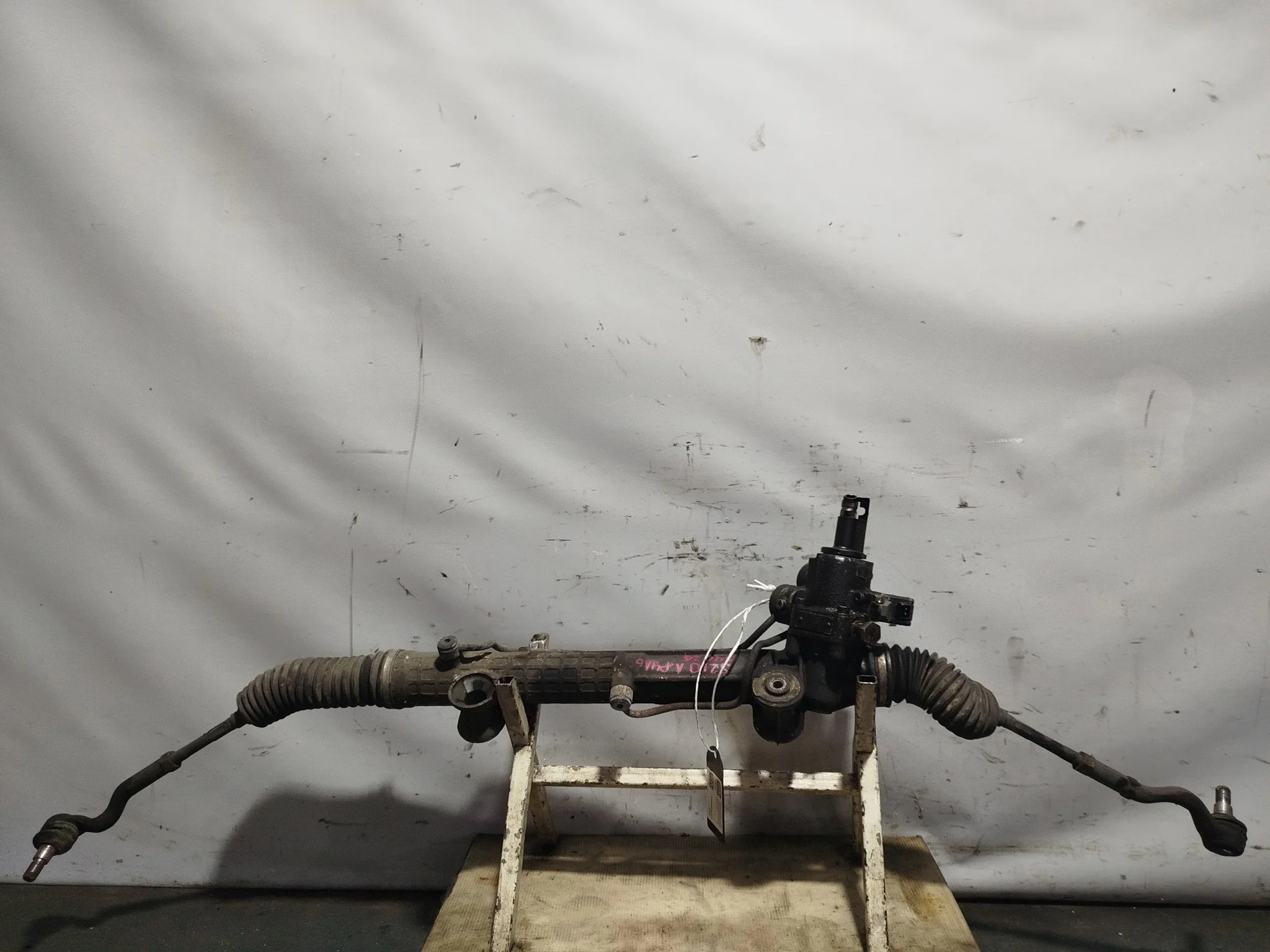 РЕЙКА РУЛЕВАЯ MERCEDES-BENZ A2104602500 S4026