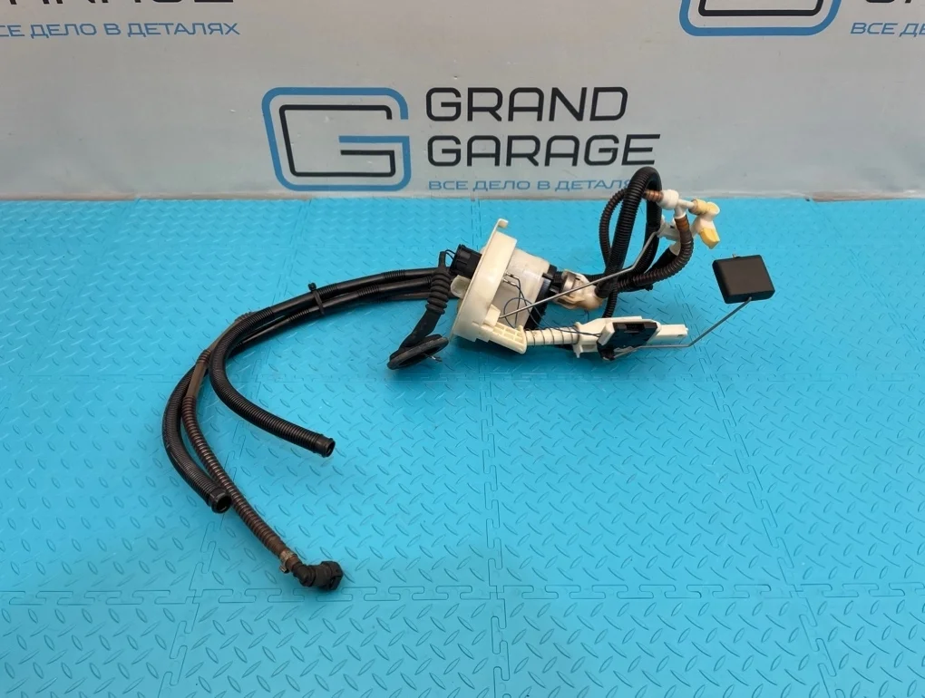 Датчик уровня топлива Bmw 3-Series 2006 16117170090 E90 N46B20B 2.0