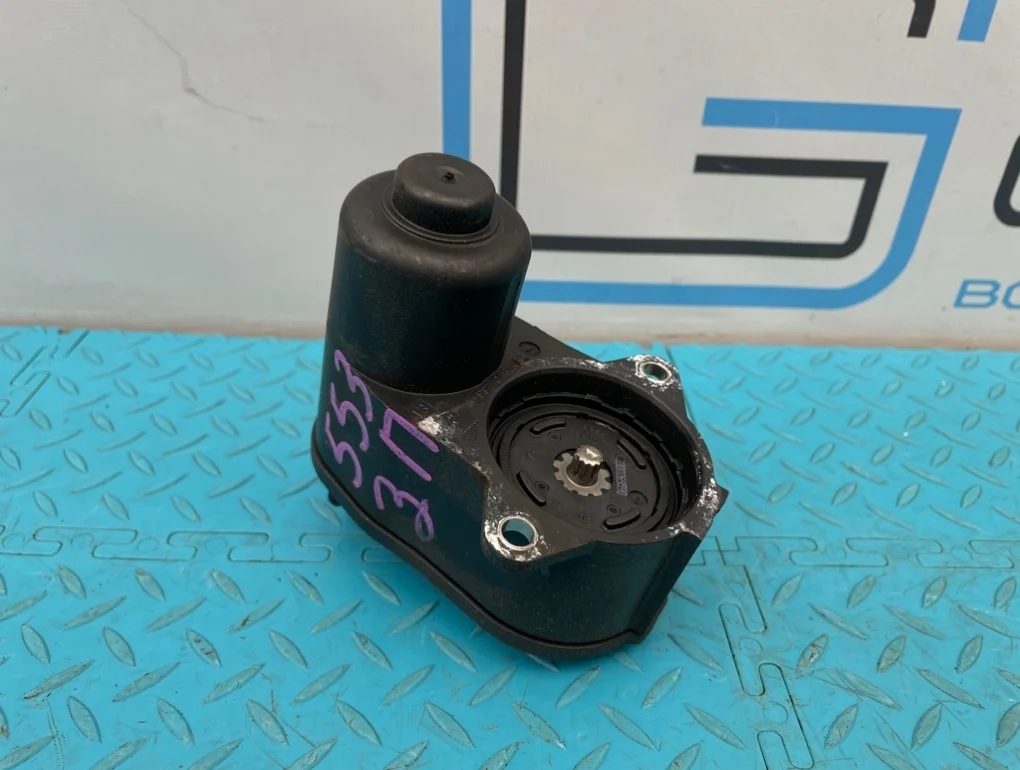 Моторчик ручника Volvo V60 2011 31262415 FW B4164T 1.6, задний