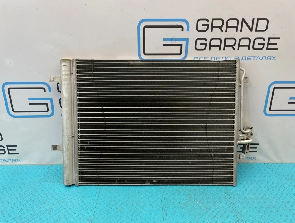 Радиатор кондиционера Volvo V60 2011 30794544 FW B4164T 1.6