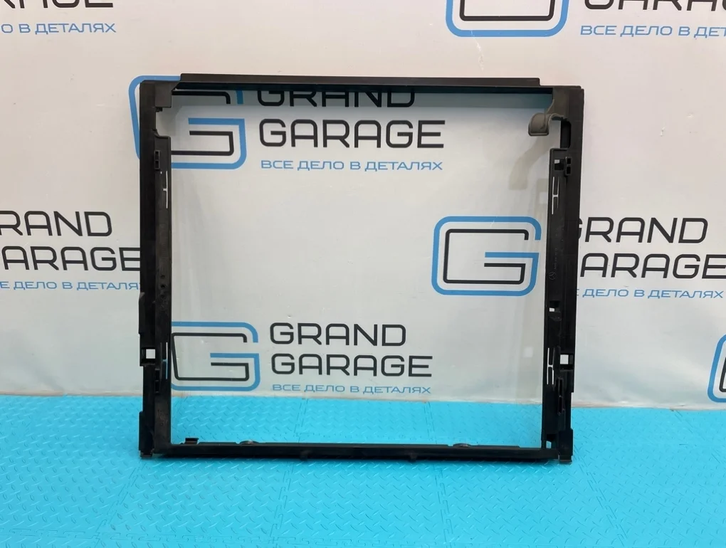 Дефлектор радиатора Mercedes-Benz Ml-Class 2012 A0995040918 W166 642.826 3.0