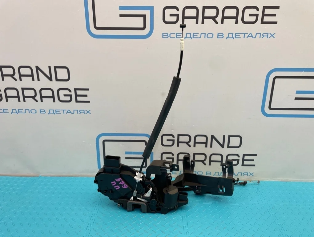 Замок двери Jaguar Xf 2011 C2D5636 X250 306DT 3.0, передний правый