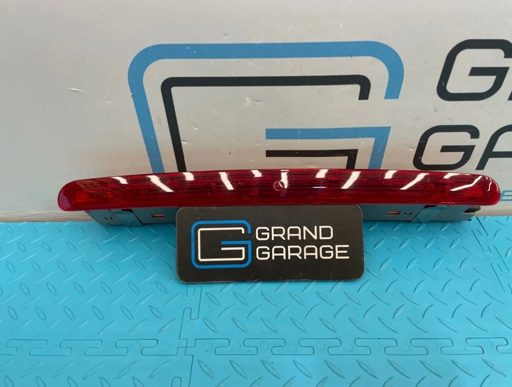 Фонарь стоп-сигнала Mercedes-Benz Gl-Class 2011 A2518201156 X164 642.820 3.0, задний