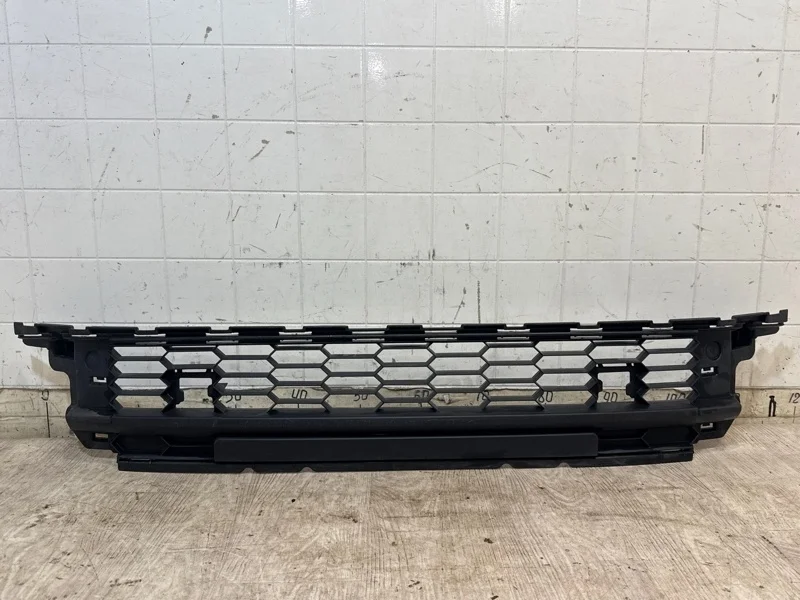 РЕШЕТКА БАМПЕРА Skoda Kodiaq 2016 2017 2018 2019 2020 2021 2022 565853677E, передняя
