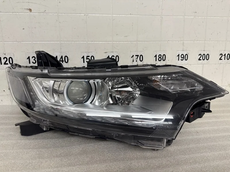 ФАРА MITSUBISHI OUTLANDER 3 2015 2016 2017 2018 2019 2020 2021 8301C854 GF, передняя правая