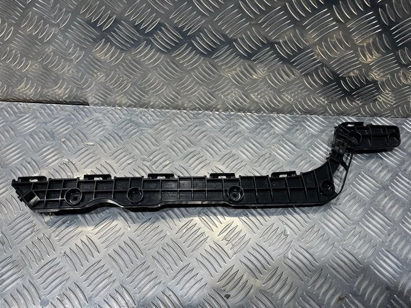Кронштейн бампера Toyota Land Cruiser 2015 5215660070 URJ200 1VD-FTV 4.5, задний левый