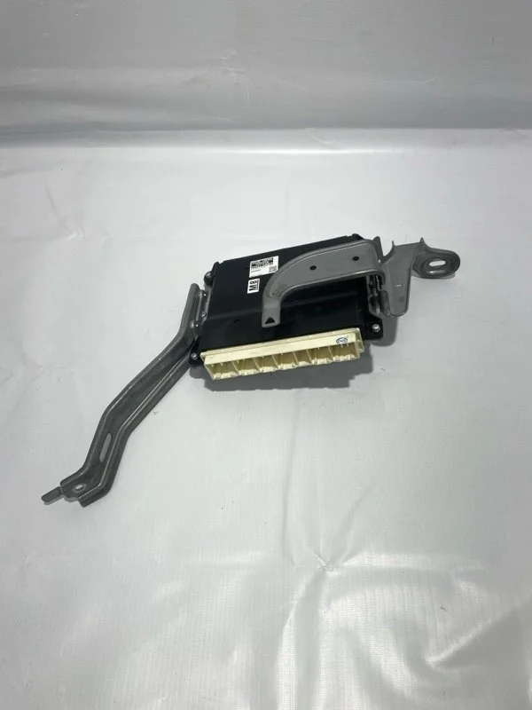 Блок управления двигателем Toyota Land Cruiser Prado 2010 8966160N10 KDJ150 1KDFTV