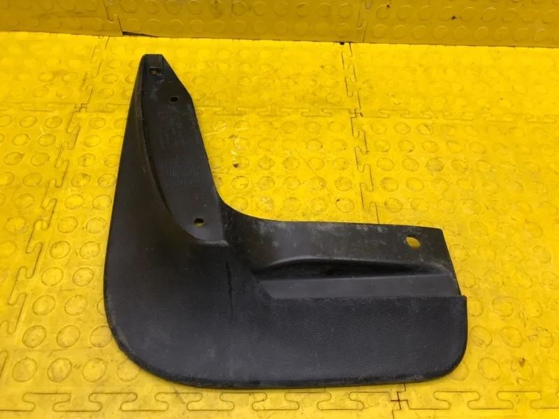 Брызговик Skoda Octavia 2018 5E0075111 5E3 CJS 298666, передний левый