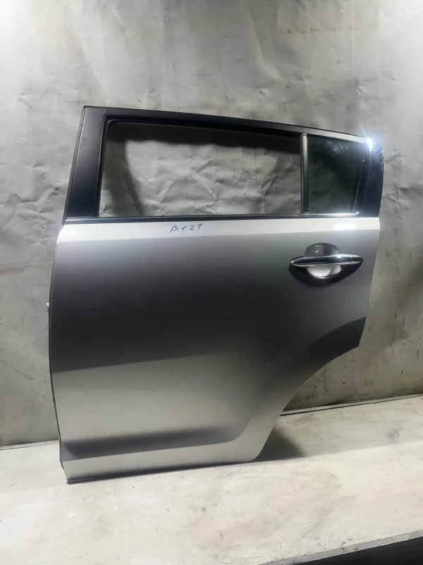 Дверь задняя левая KIA Sportage 3