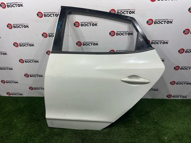 Дверь HYUNDAI IX35 770032Y011 LM, задняя левая