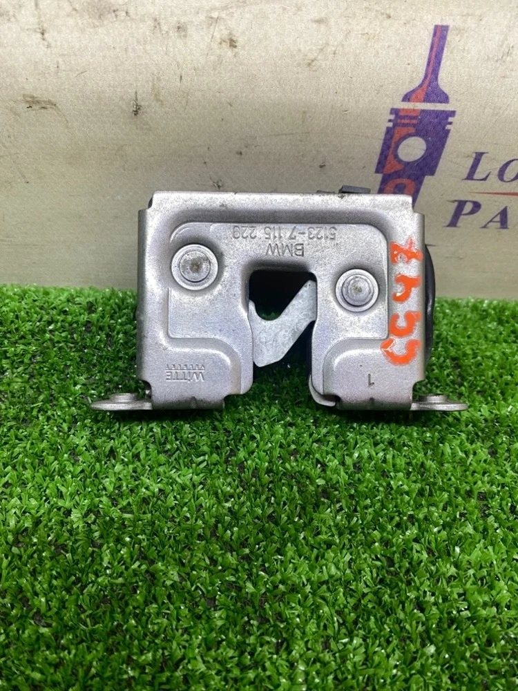 Замок капота BMW M6 E63