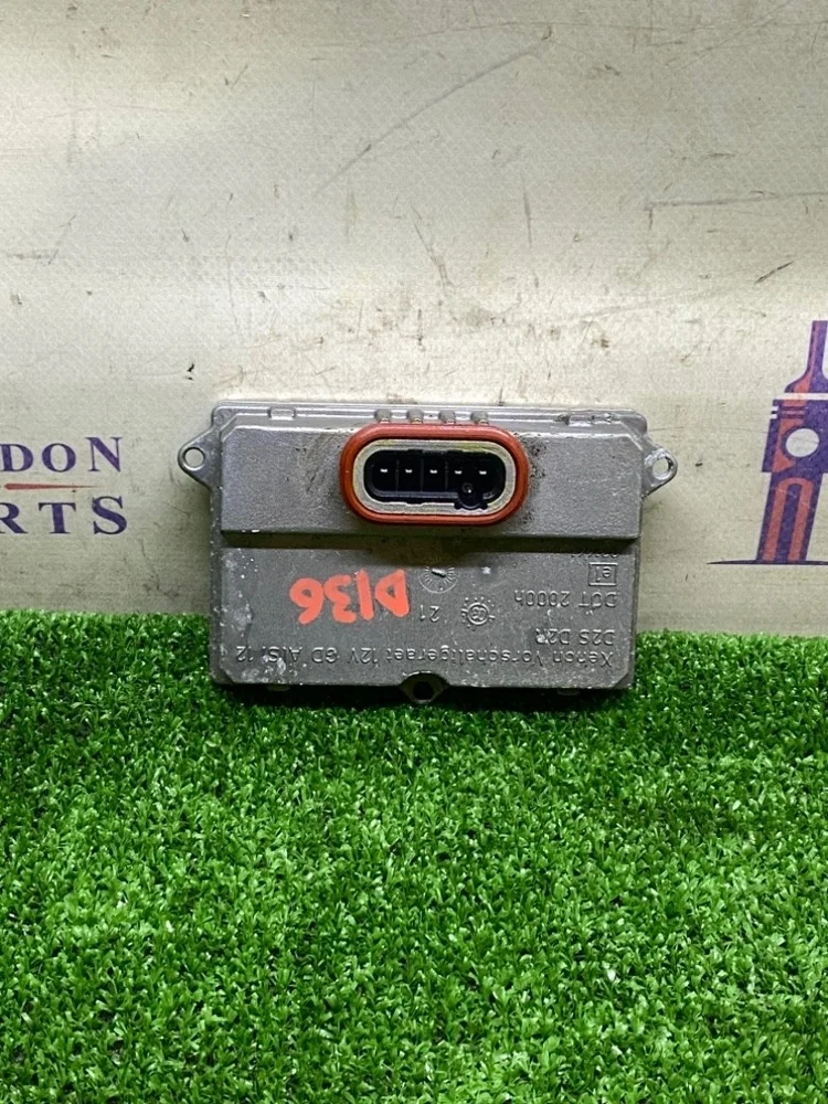 Блок управления фарой BMW E60